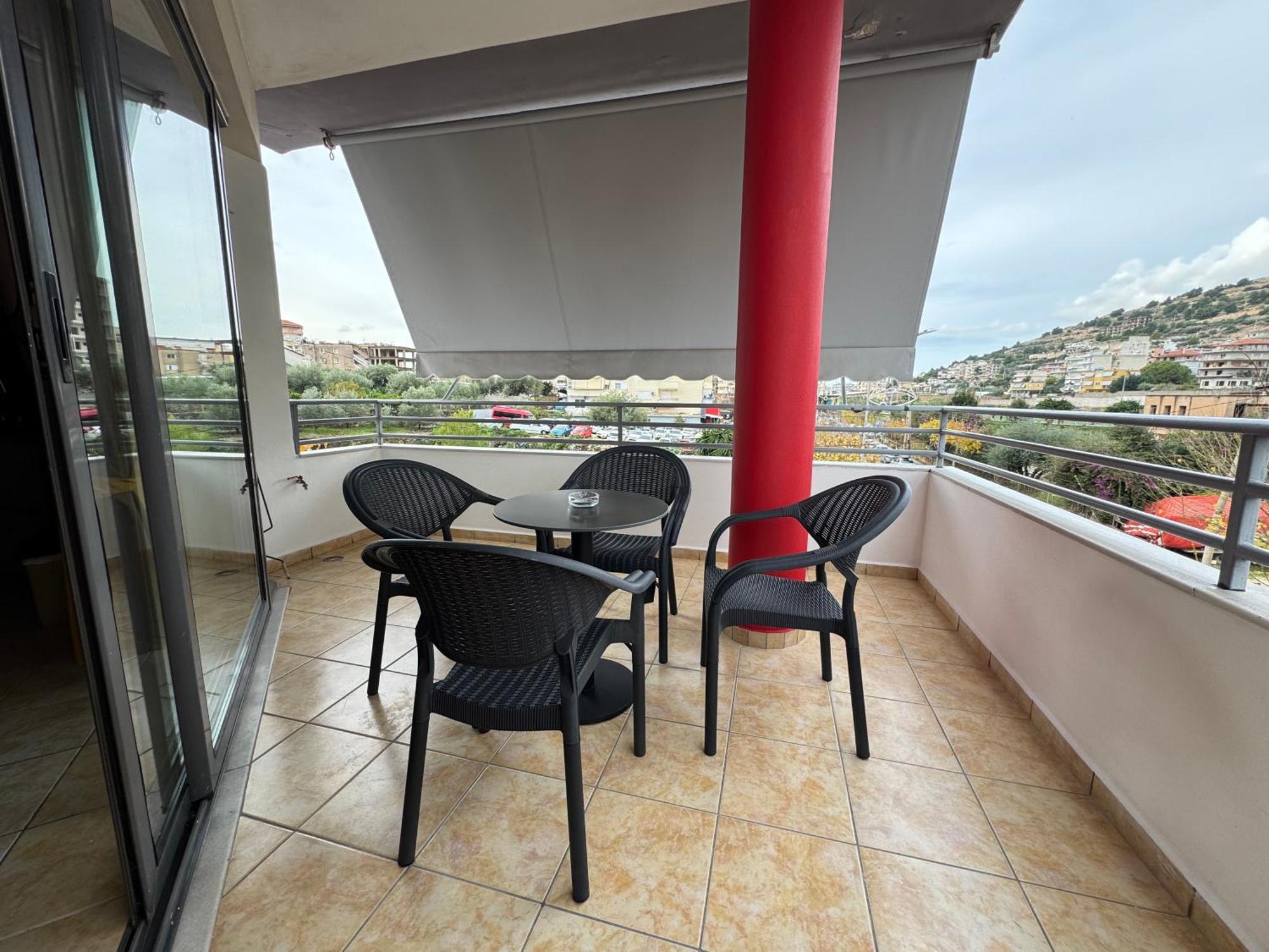 Flora Apartments Sarandë Buitenkant foto