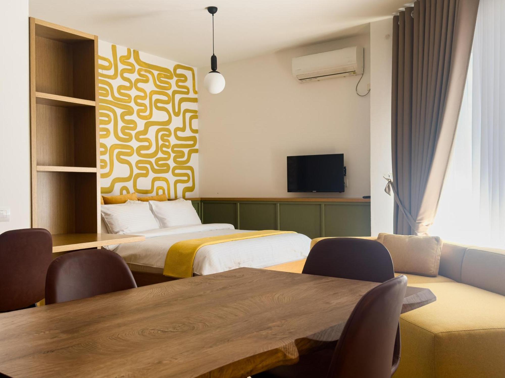 Flora Apartments Sarandë Buitenkant foto