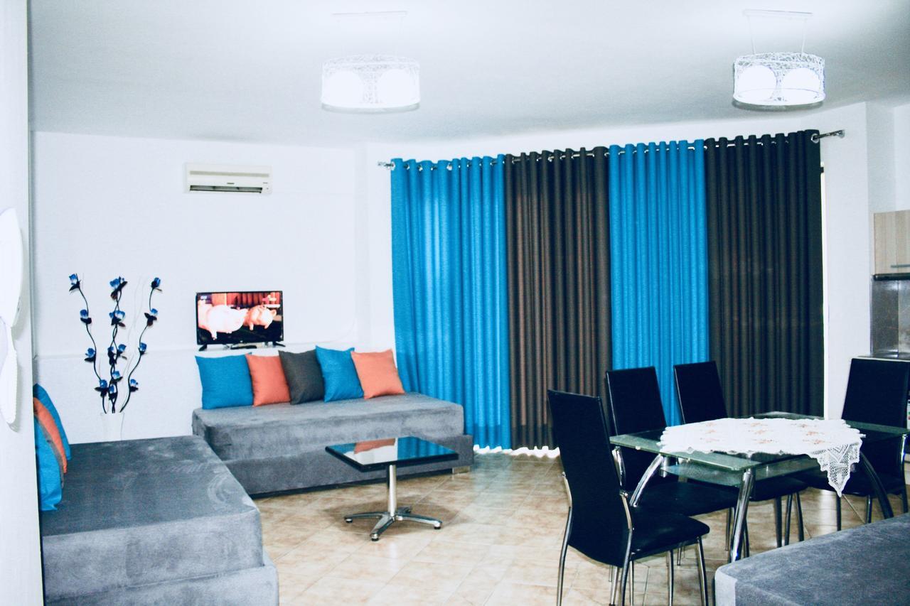 Flora Apartments Sarandë Buitenkant foto